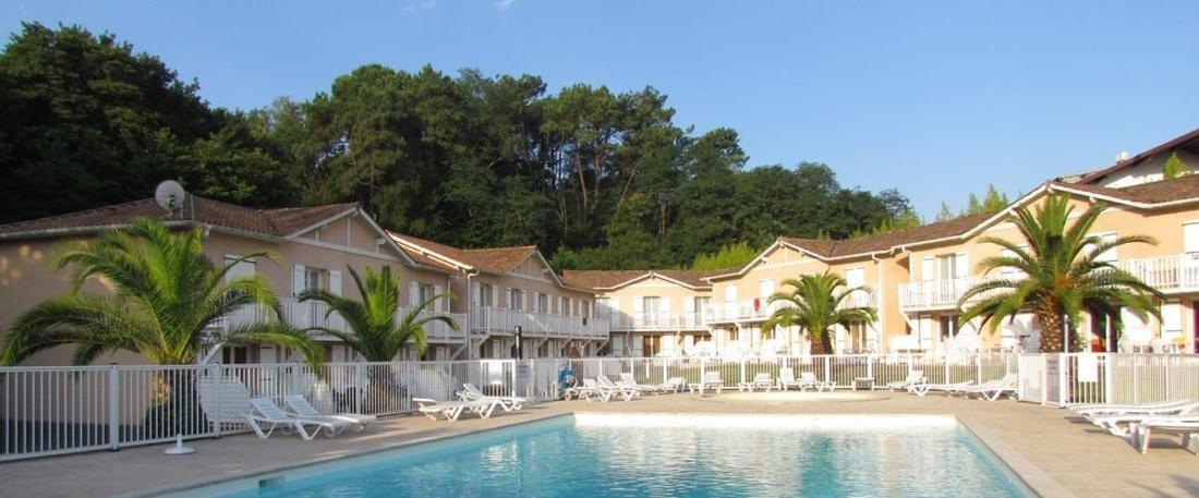 Апартаменты T3 En Duplex Avec Grande Piscine Англе Экстерьер фото